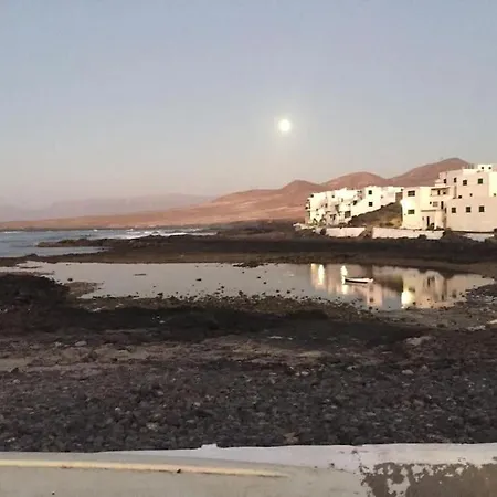 Eslanzarote Elena House